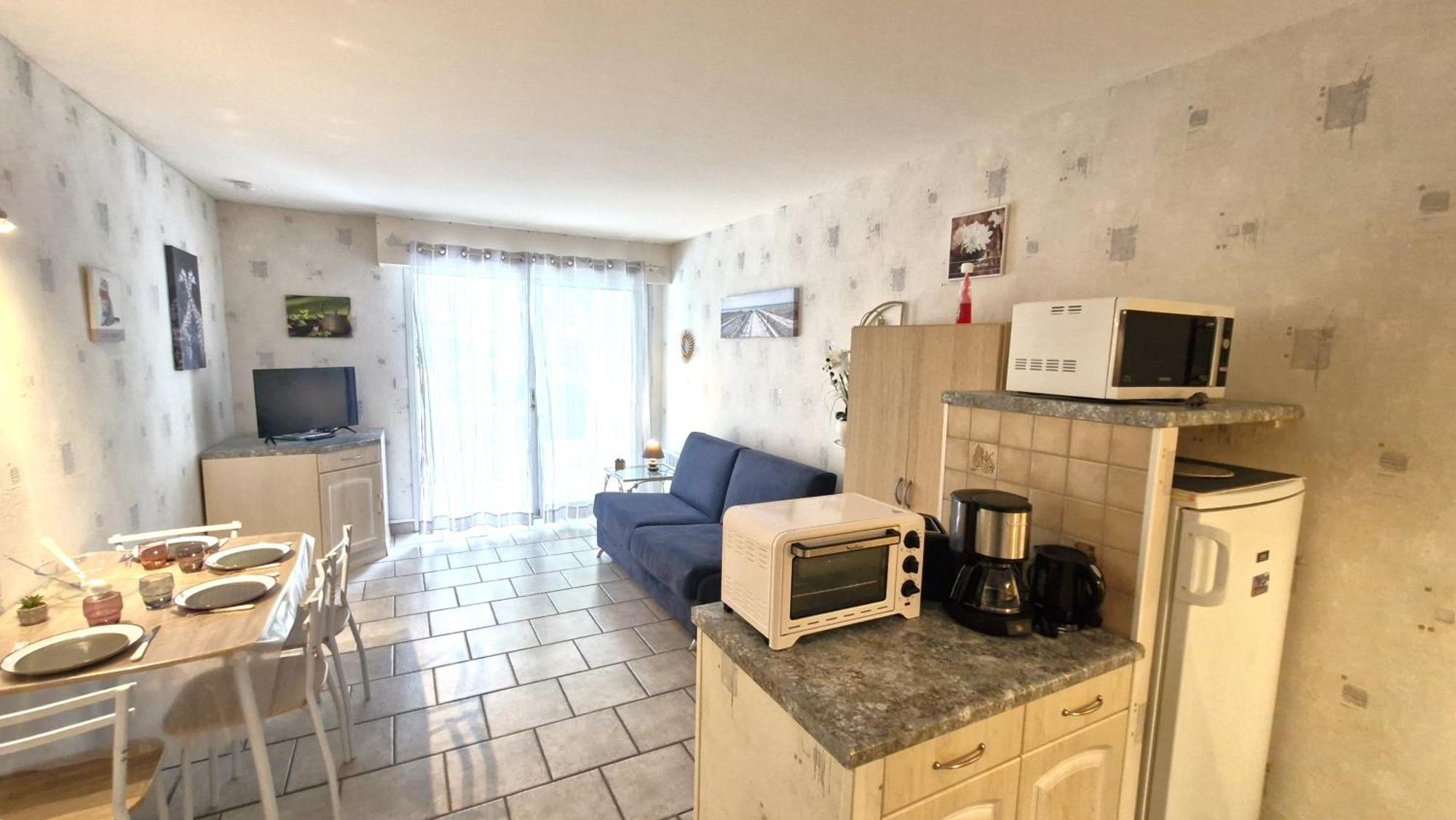 Saint Georges De Didonne - Studio Cabine - Residence Boisee Proche Plage Bagian luar foto