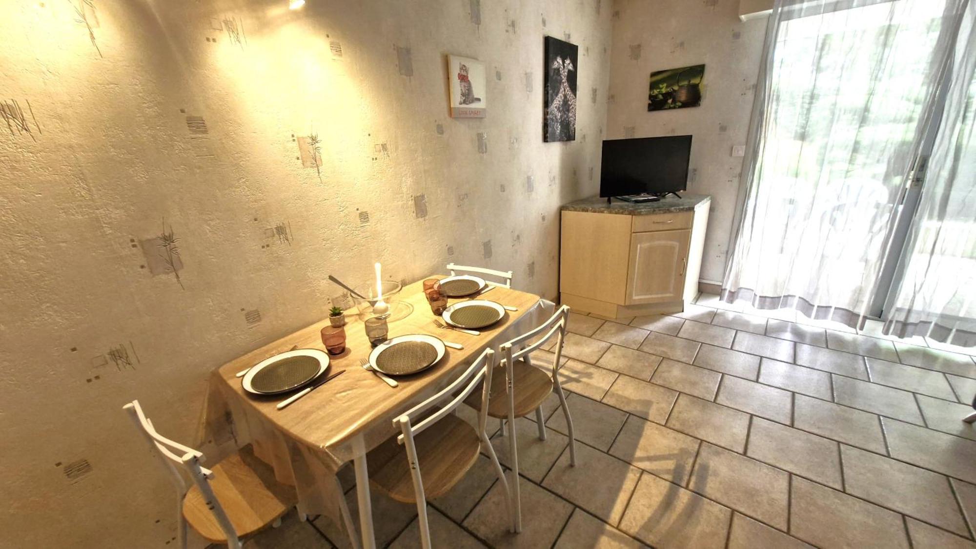 Saint Georges De Didonne - Studio Cabine - Residence Boisee Proche Plage Bagian luar foto