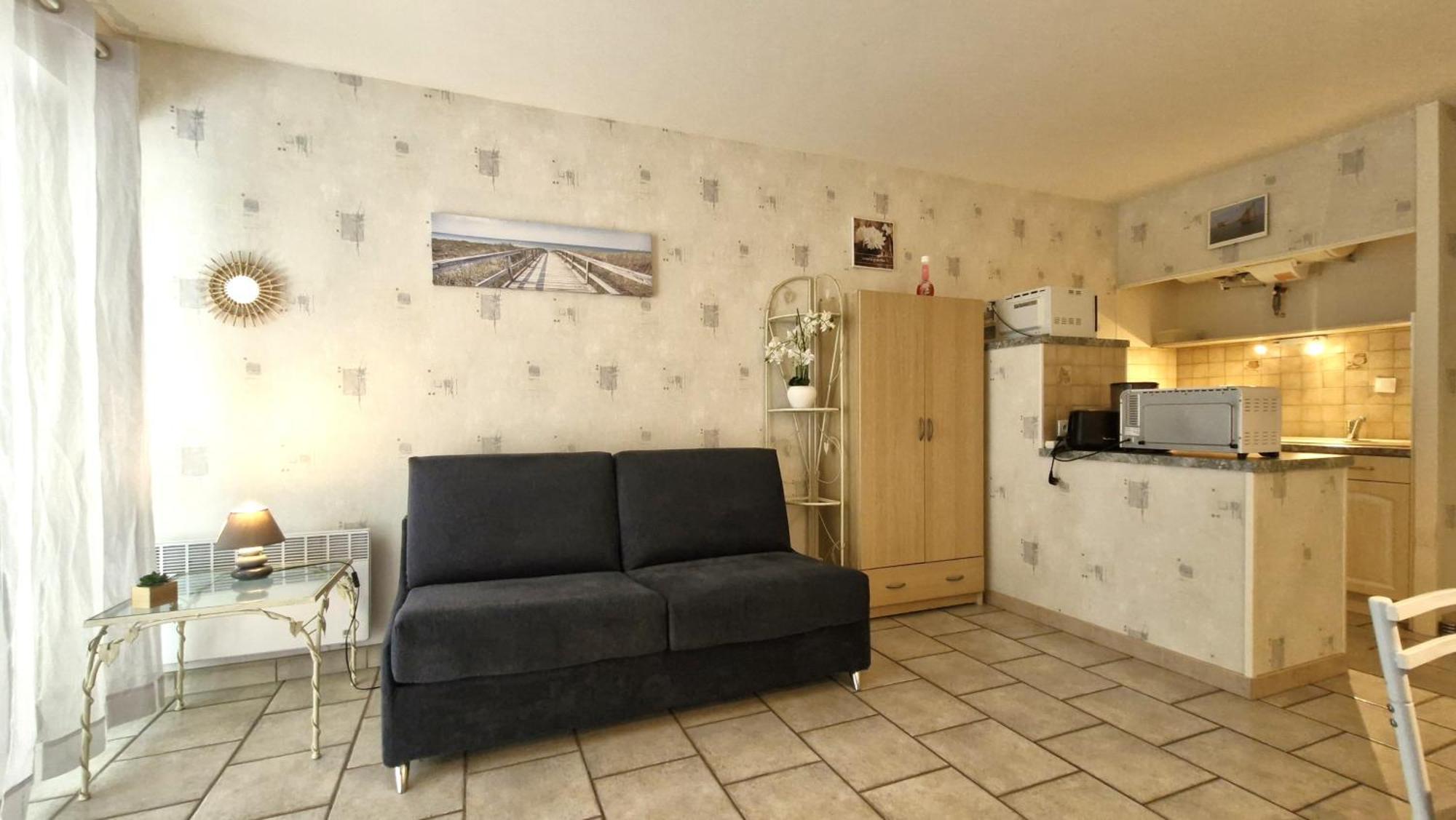 Saint Georges De Didonne - Studio Cabine - Residence Boisee Proche Plage Bagian luar foto